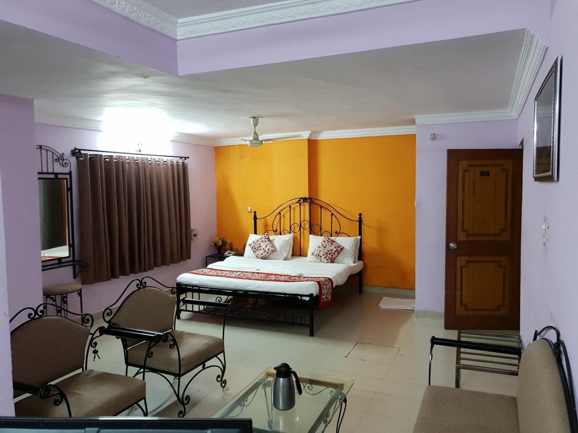 Hotel Park Indore Exterior photo